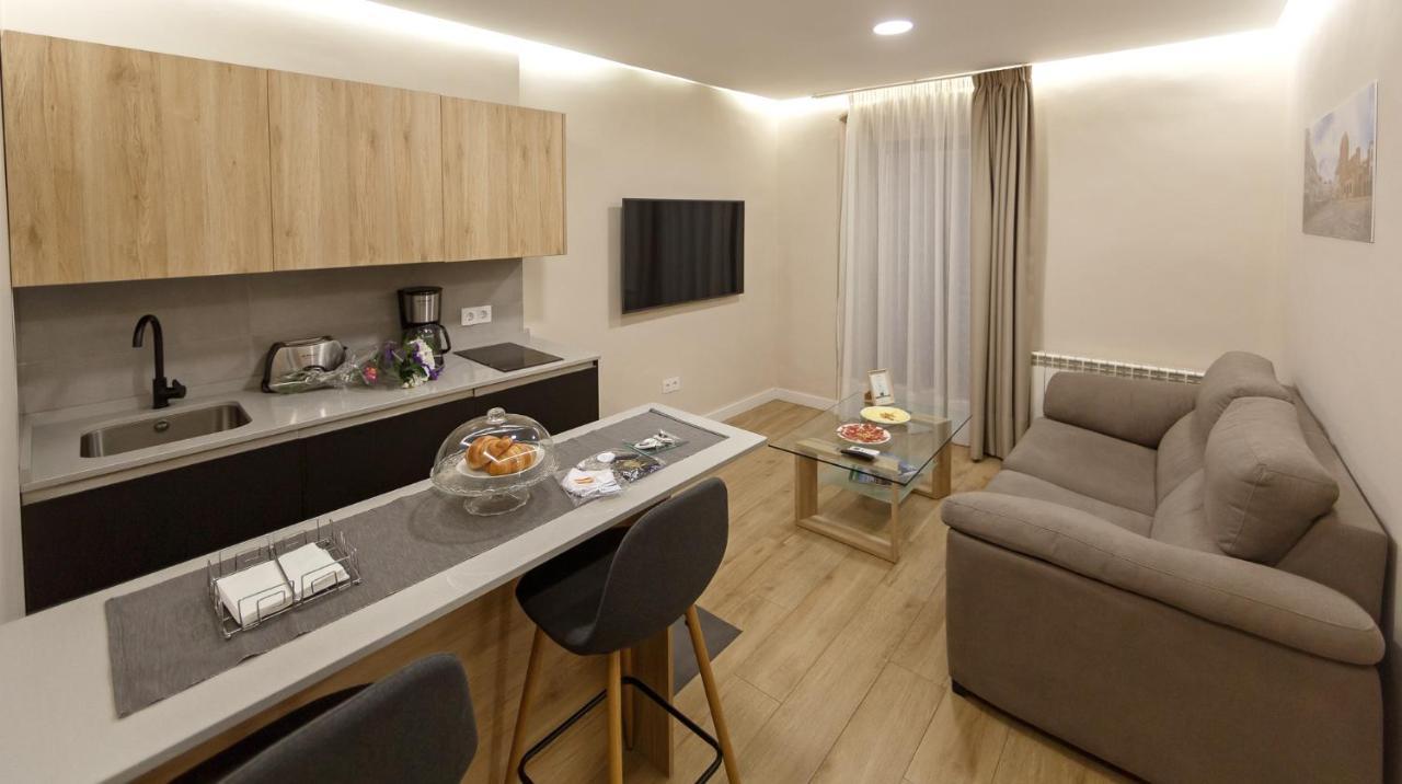 Apartamento Cáceres Deluxe Exterior foto