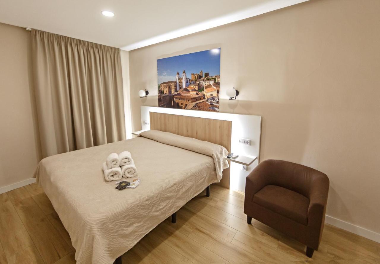 Apartamento Cáceres Deluxe Exterior foto