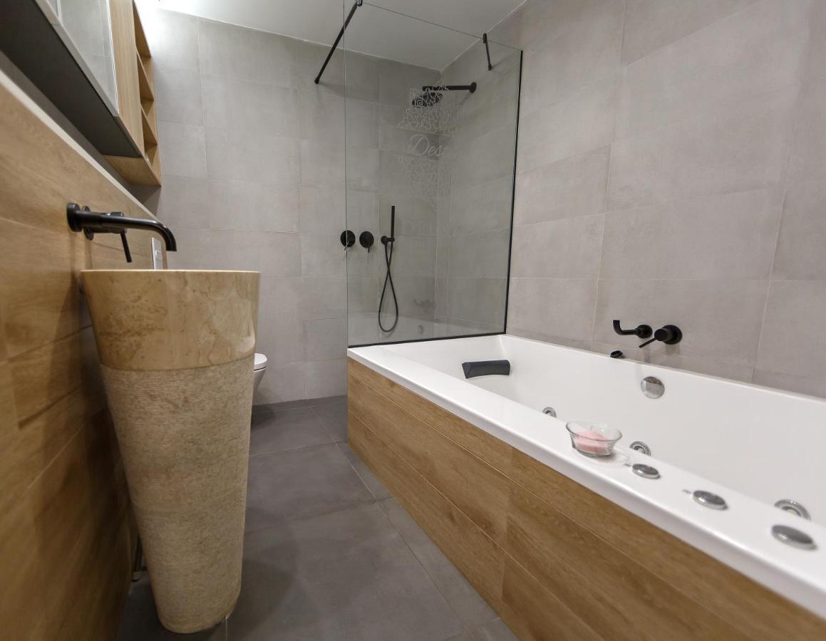 Apartamento Cáceres Deluxe Exterior foto